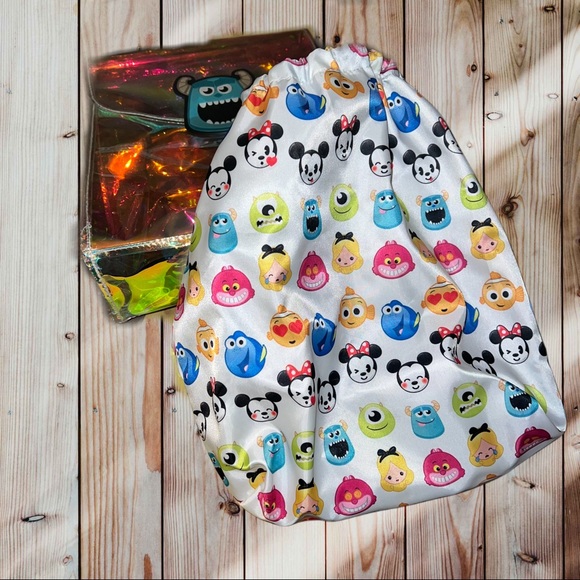 Disney Monster's Inc Holographic Backpack. NWOT - Picture 6 of 10